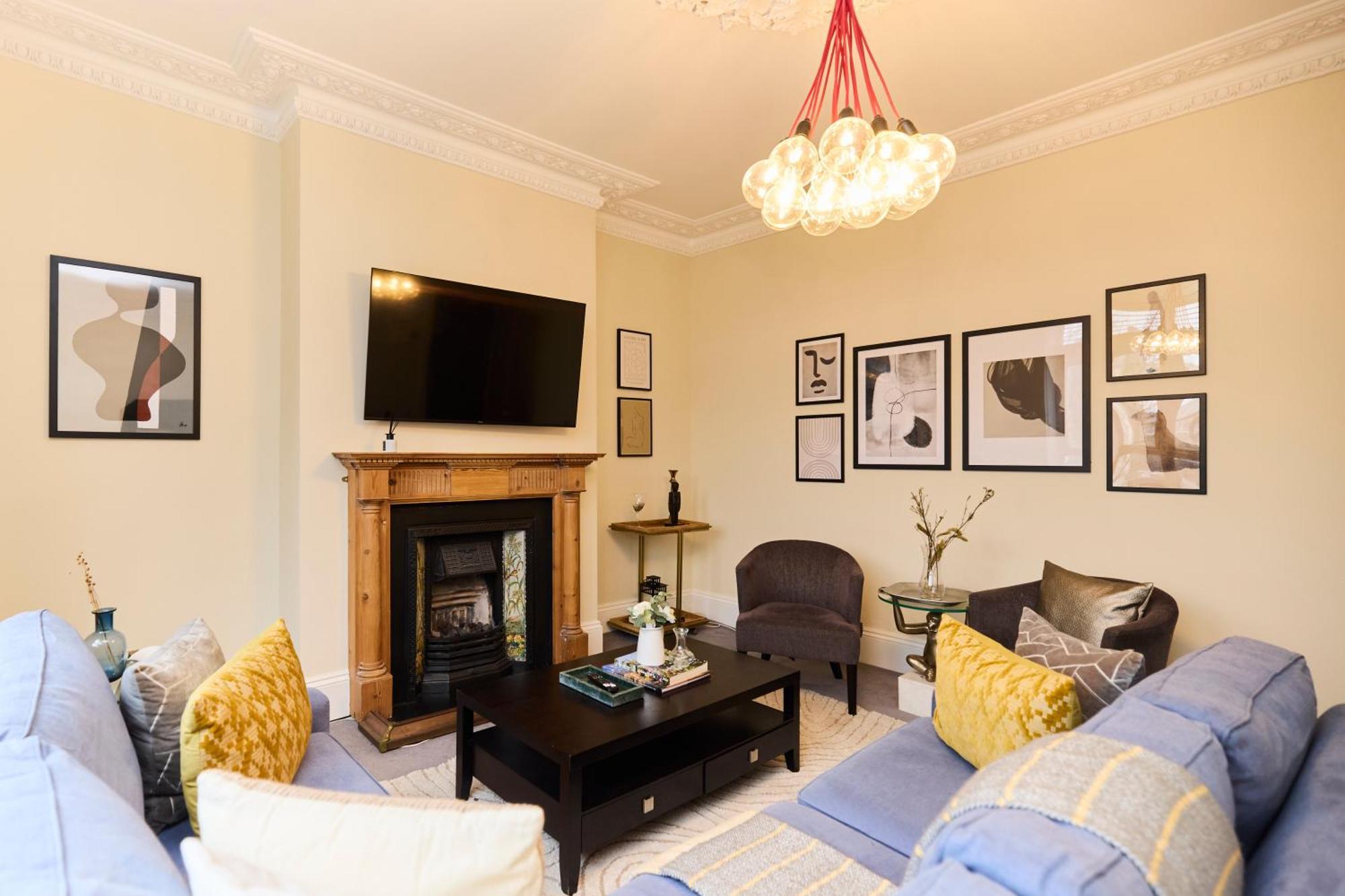The Peckham Hideaway - Bright 3Bdr Flat Appartement Londen Buitenkant foto