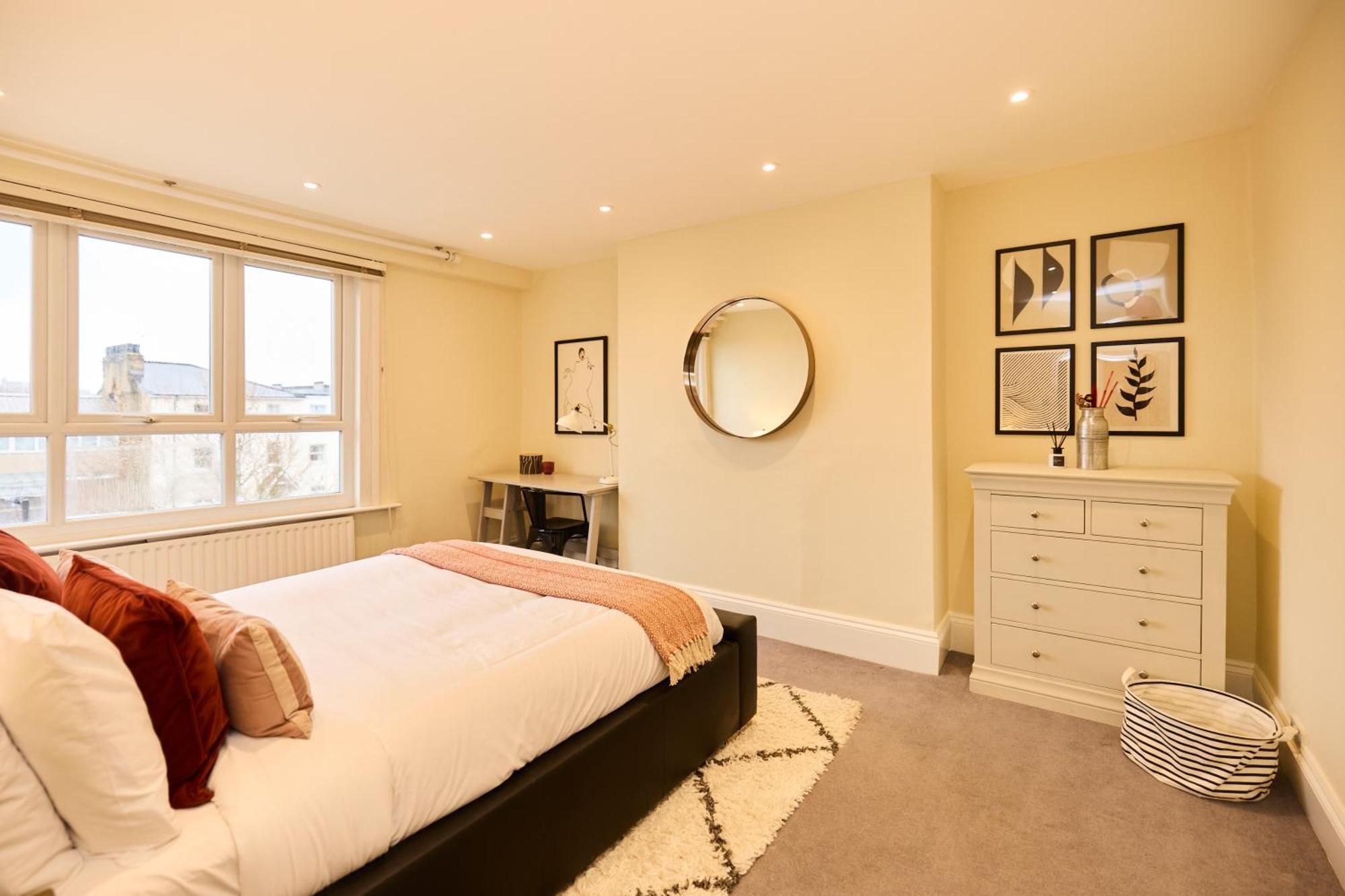 The Peckham Hideaway - Bright 3Bdr Flat Appartement Londen Buitenkant foto