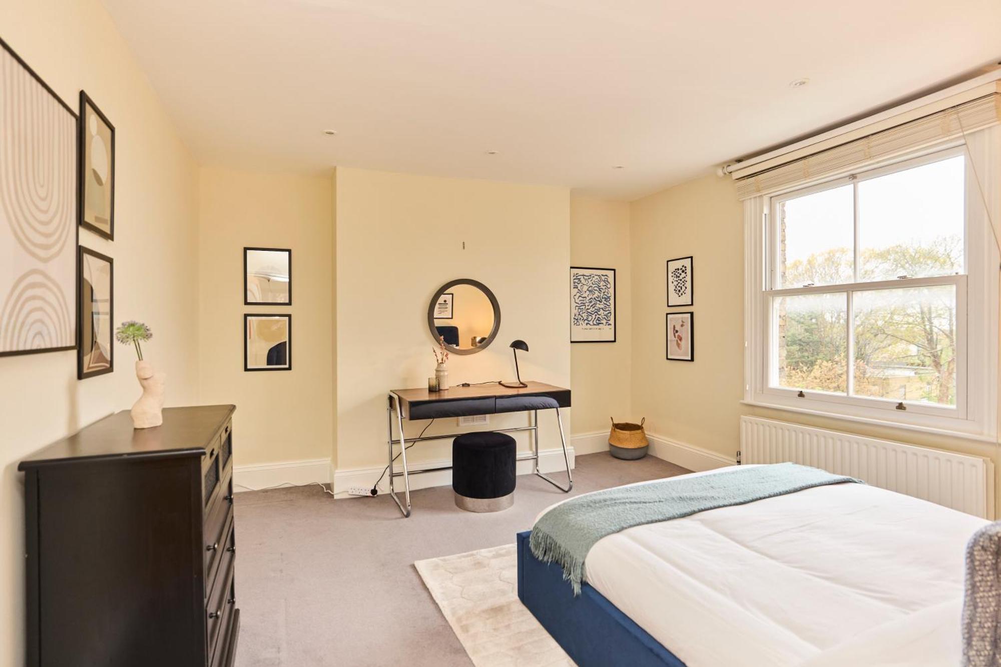 The Peckham Hideaway - Bright 3Bdr Flat Appartement Londen Buitenkant foto