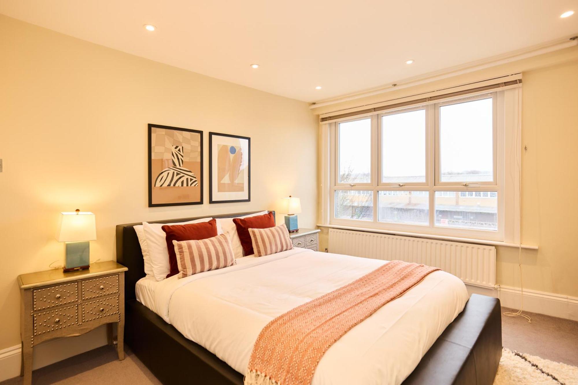 The Peckham Hideaway - Bright 3Bdr Flat Appartement Londen Buitenkant foto